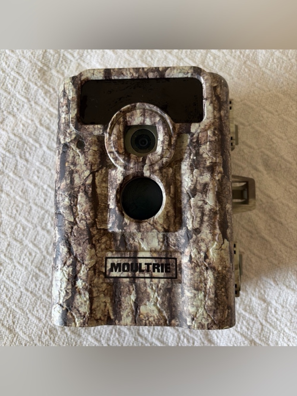 Mountie game hunting Camouflage Trail Camera - Realtree deer wildlife woods